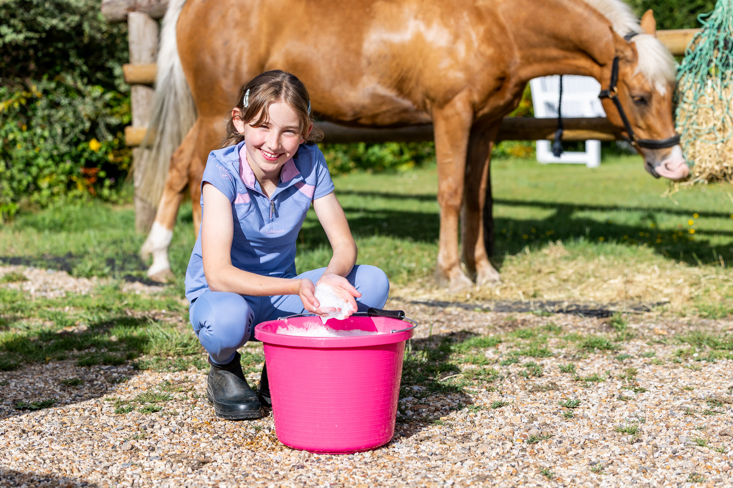 'Fizzy Fillies' Botanical Bucket Wash for Horses