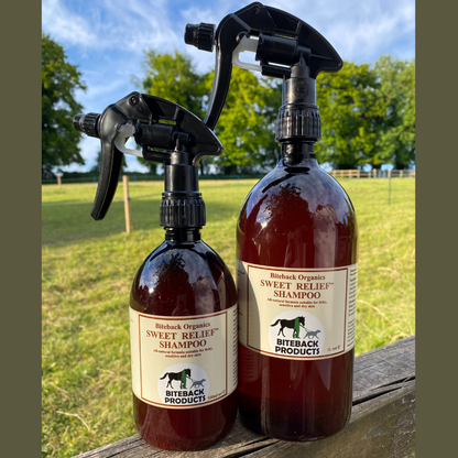 2 sizes of itchy horse shampoo
